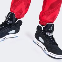 NIKE Kids' Jordan MJ Essentials Fleece Jogger Pants
