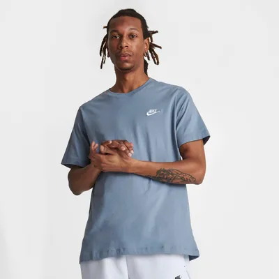 Nike Sportswear Club T-Shirt
