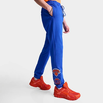 Men's Pro Standard New York Knicks NBA Embroidered NYC Graphic Fleece Jogger Sweatpants