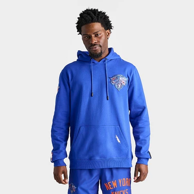 Men's Pro Standard New York Knicks NBA Embroidered Graphic Fleece Hoodie