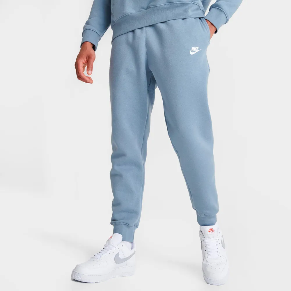 Nike Club cuffed sweatpants in white - WHITE