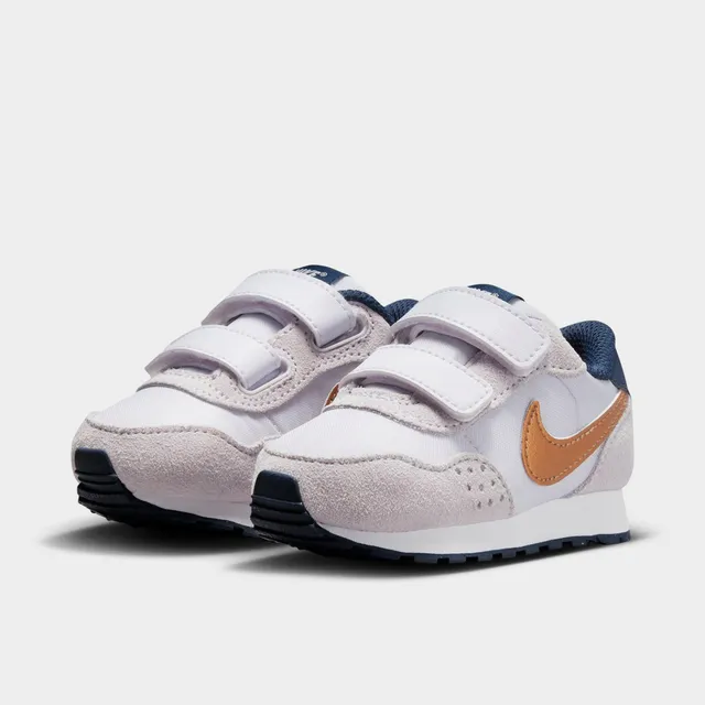 NIKE Boys' Toddler Nike MD Valiant Hook-and-Loop Casual Shoes | Westland  Mall