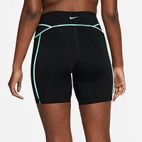 Women's Nike Pro Dri-FIT Membership Mid-Rise 7-Inch Shorts