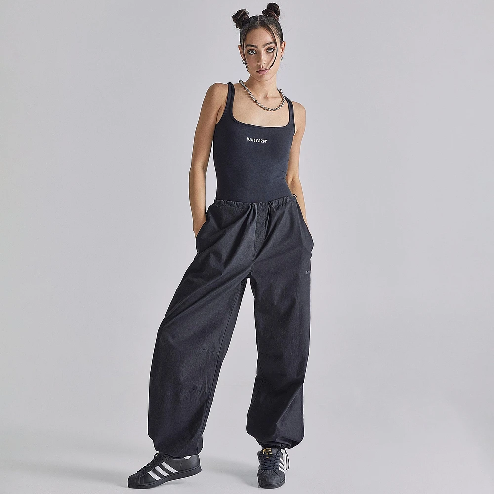 Women's DAILYSZN Woven Parachute Pants