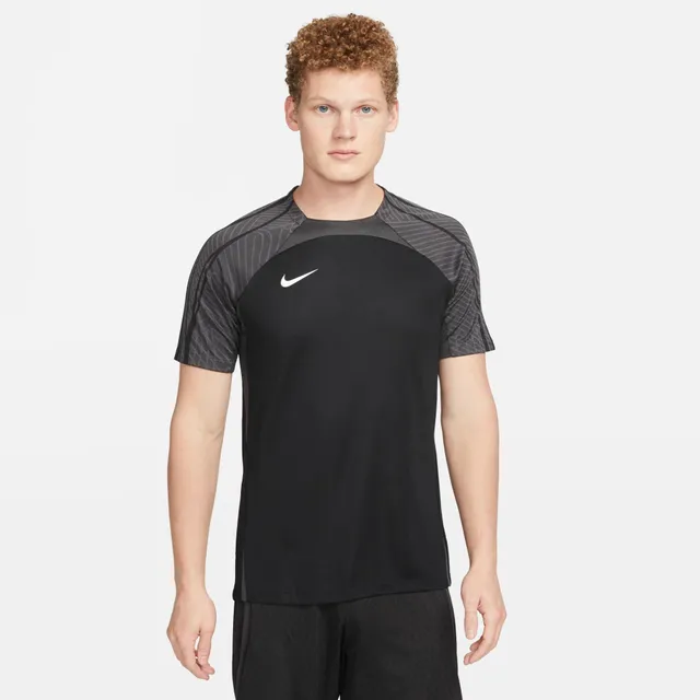NIKE Men's Nike Dri-FIT Strike Short-Sleeve Knit Soccer Top