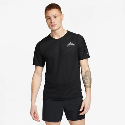 Men's Nike Trail Solar Chase Dri-FIT Short-Sleeve Running Top