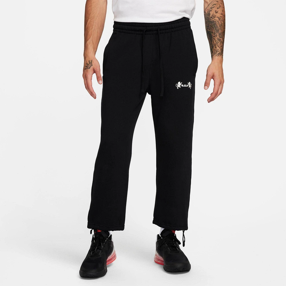 NIKE Men