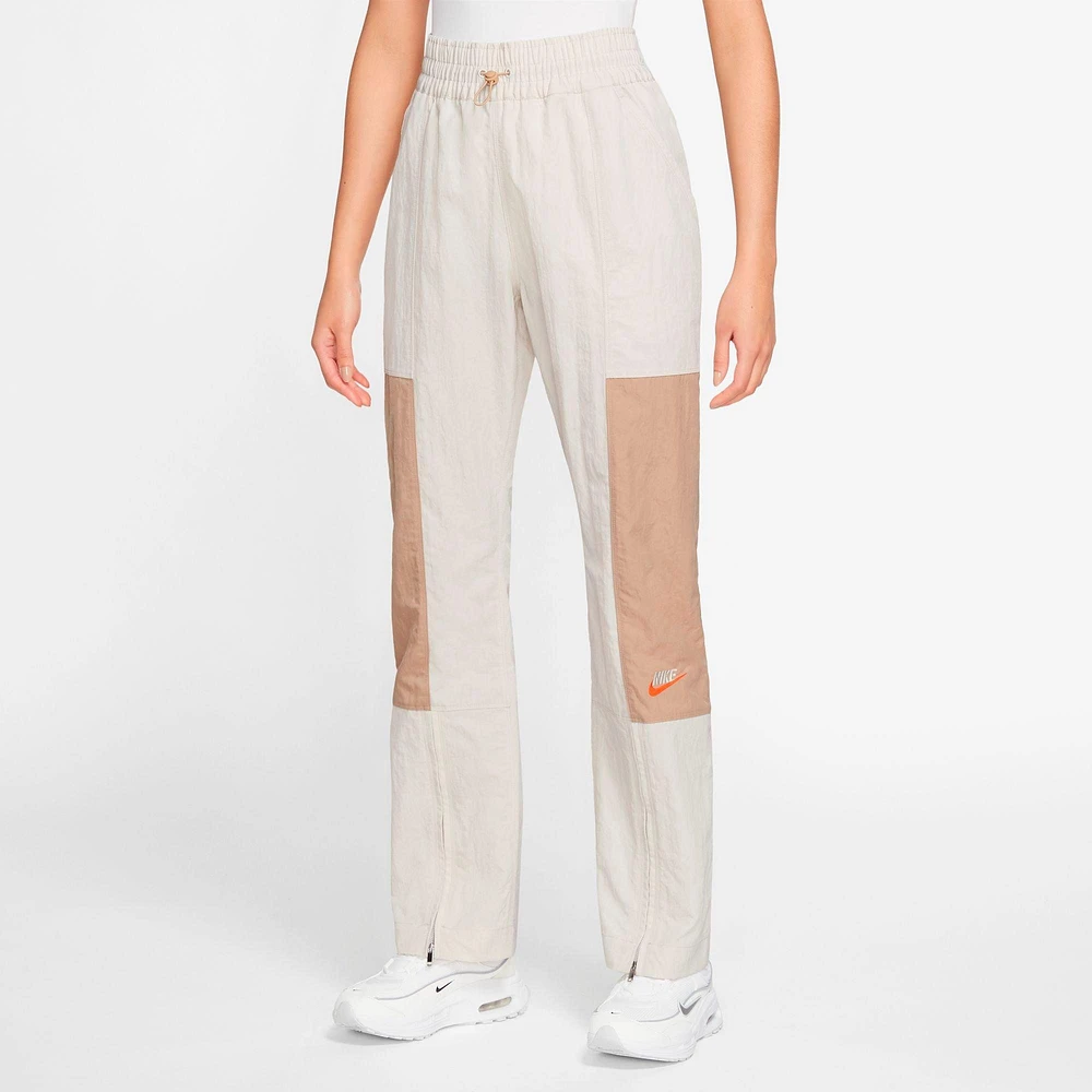 Women's Nike Sportswear City Utility Woven High-Rise Pants