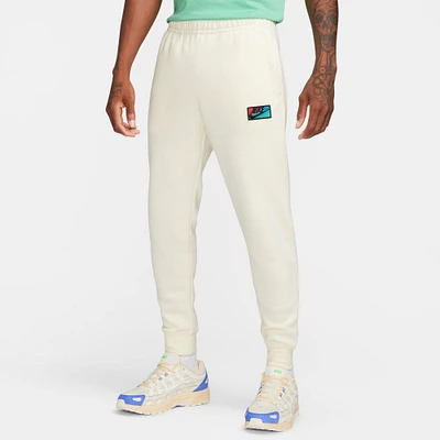 Men's Nike Club Fleece Logo Patch Jogger Pants