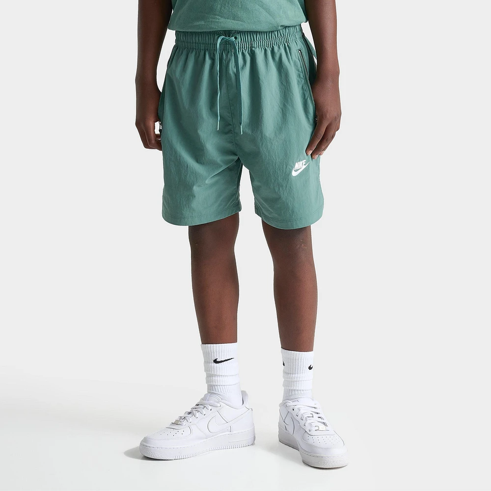 Kids' Nike Sportswear Amplify Woven Shorts