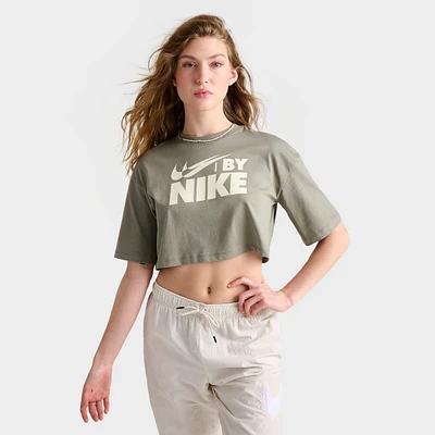 Women's Nike Swoosh Cropped T-Shirt