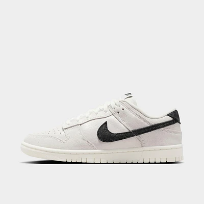 Women's Nike Dunk Low SE Casual Shoes