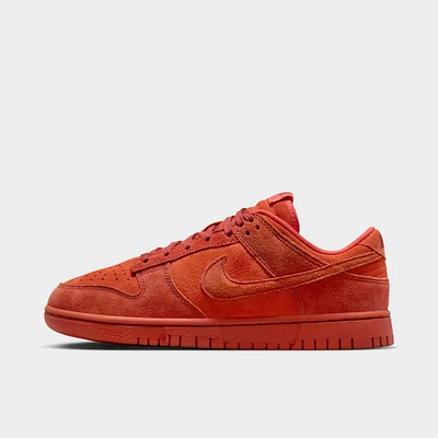 Women's Nike Dunk Low SE Casual Shoes