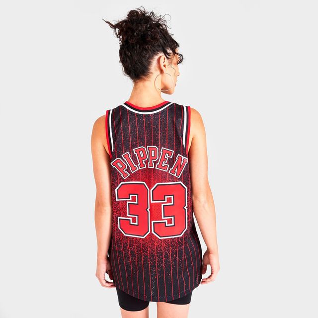 Mitchell & Ness Women's Dennis Rodman Chicago Bulls Slap Sticker Crop