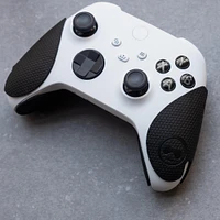 Performance Grips - Xbox One