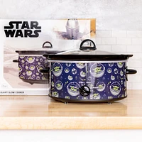 Star Wars: The Mandalorian Baby Yoda and Mandalorian 5-Quart Slow Cooker