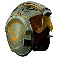 Hasbro Star Wars: The Mandalorian The Black Series Trapper Wolf Electronic Helmet Replica