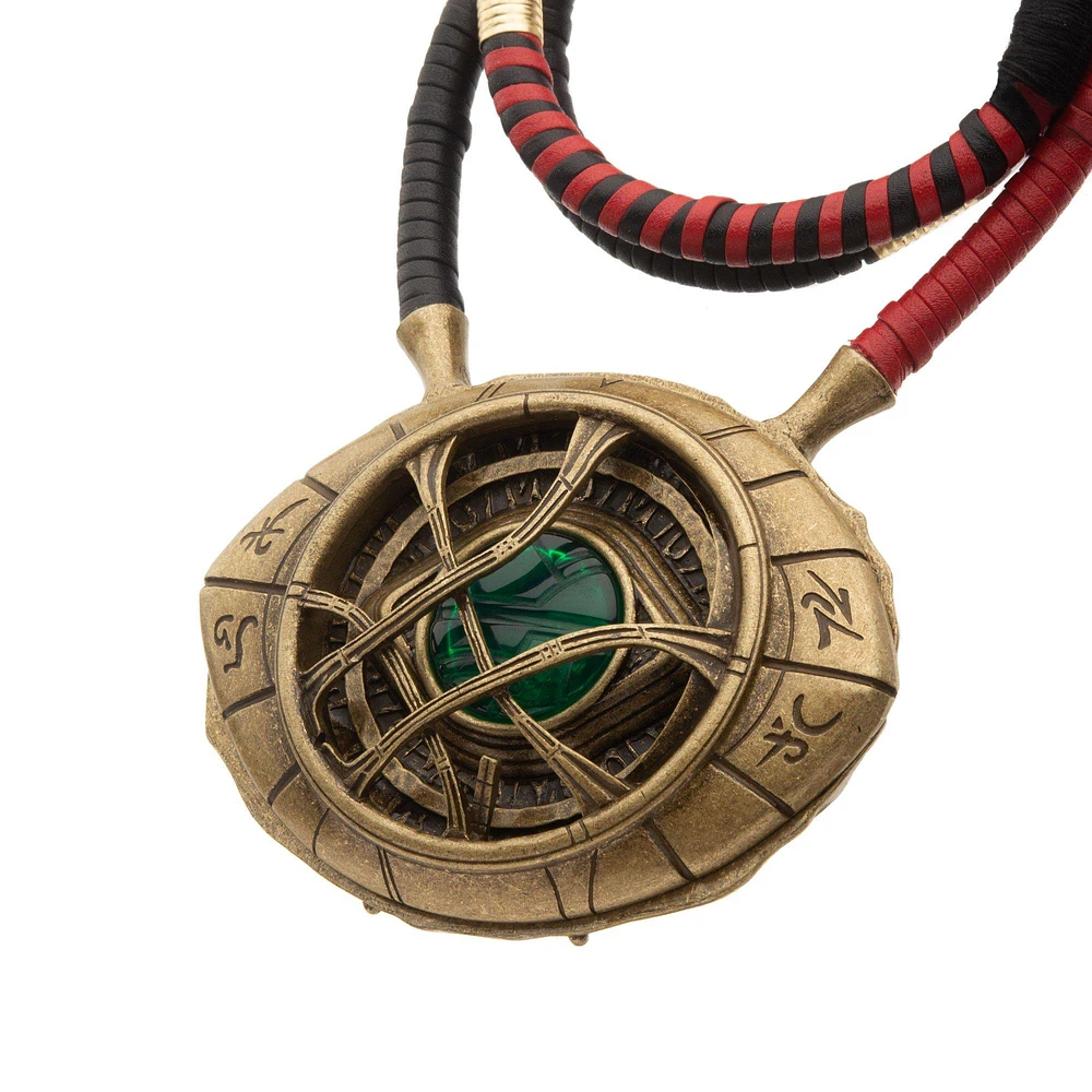 Marvel Doctor Strange Eye Of Agamotto Light Up Pendant Necklace