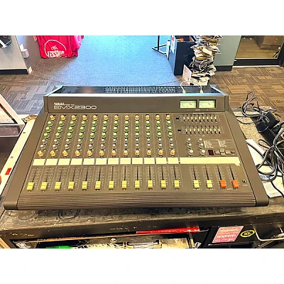 Used Yamaha Emx2300 Powered Mixer