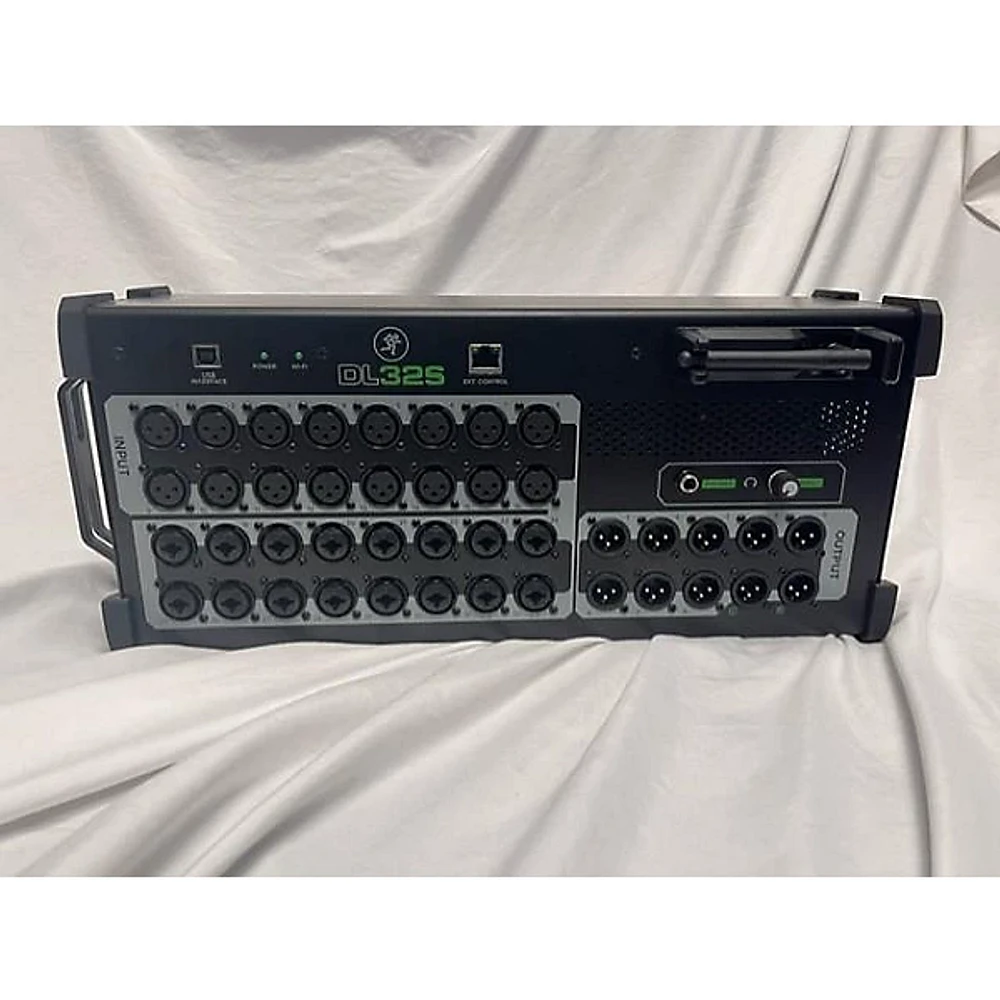 Used Mackie 2020s DL32S Digital Mixer