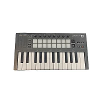 Used Novation Launchkey Mini Mk3 MIDI Controller