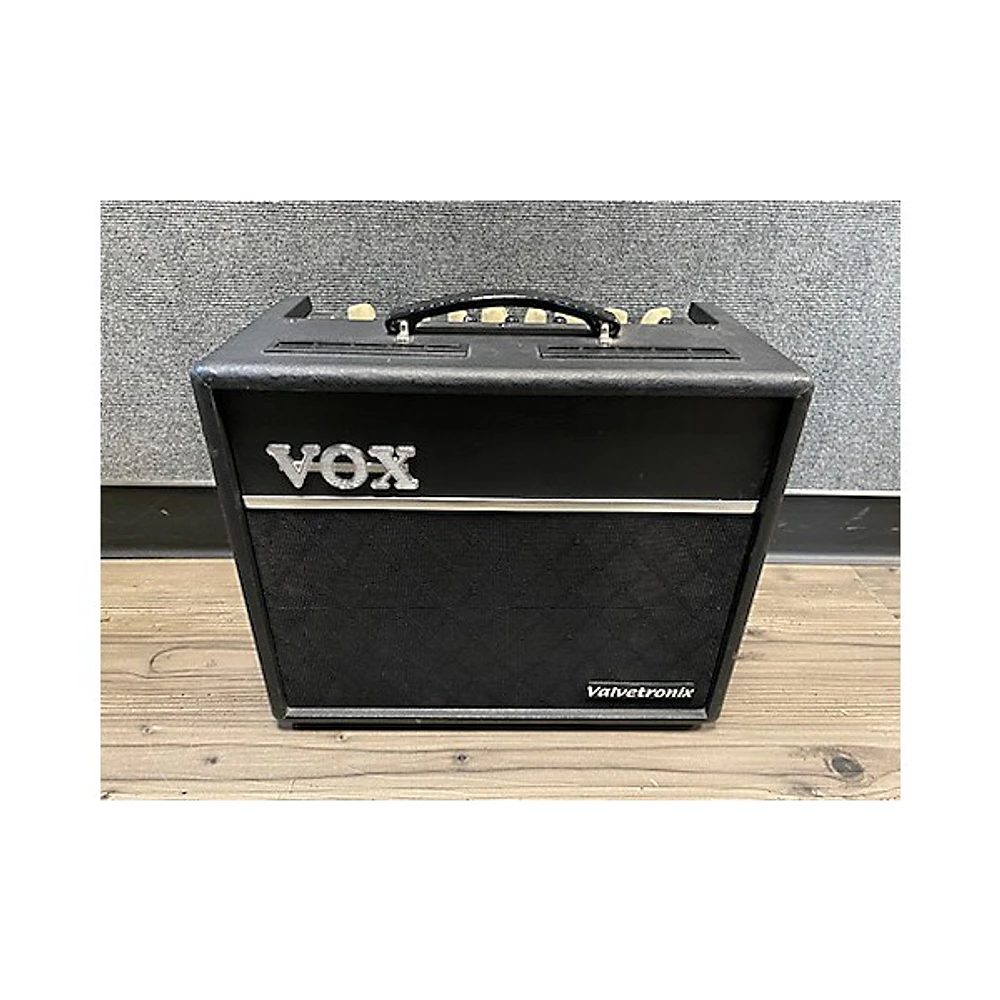 Used VOX VT20Plus Valvetronix 20W 1X8 Guitar Combo Amp