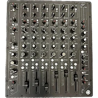 Used PLAYdifferently PLAYdifferently MODEL 1 6-Channel Premium Analogue DJ Mixer DJ Mixer