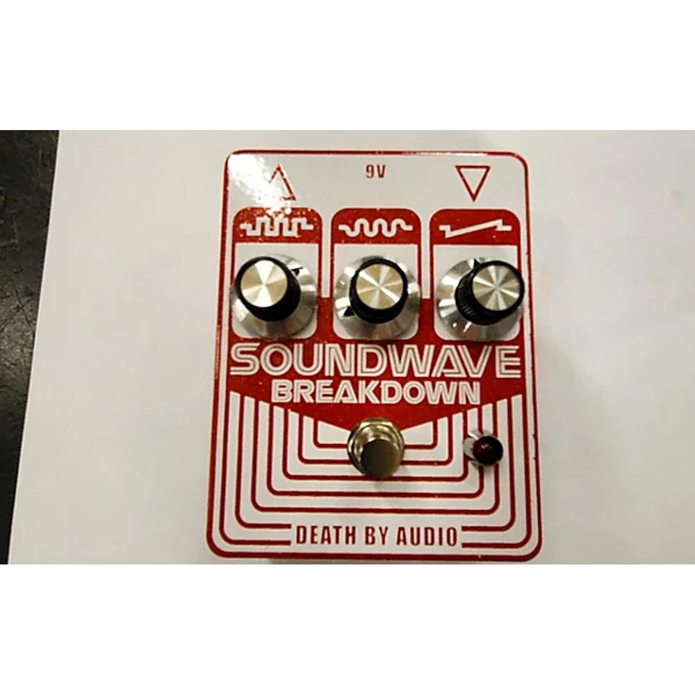 Used Death By Audio SOUNDWAVE BREAKDOWN Effect Pedal