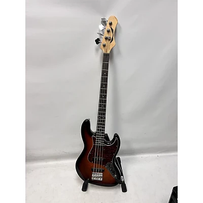 Used Dean Juggernaut Bass Electric Bass Guitar