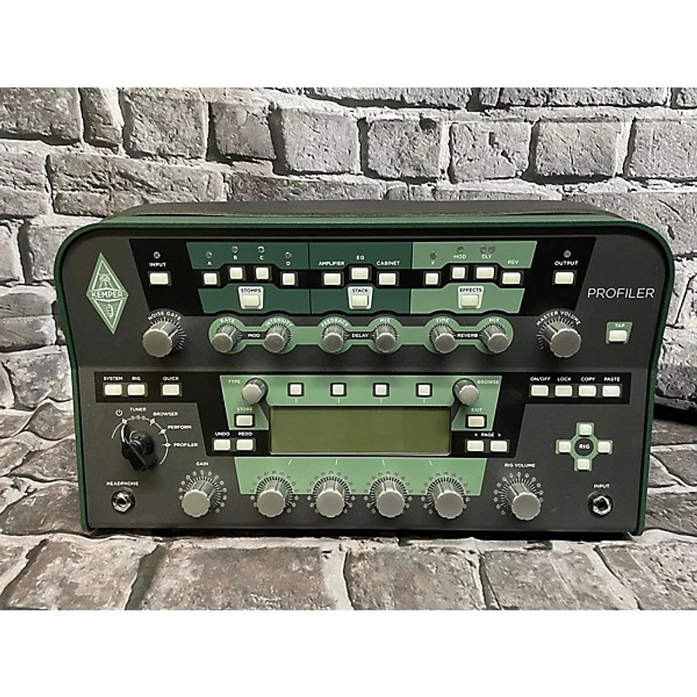 Used Kemper Profiling Amplifier Non Powered With Remote