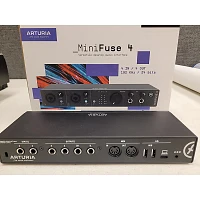 Used Arturia Minifuse 4 Audio Interface