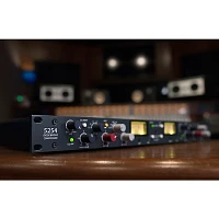 Rupert Neve Designs Dual Diode Bridge Compressor