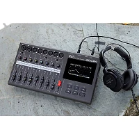 Zoom R20 MultiTrack Recorder