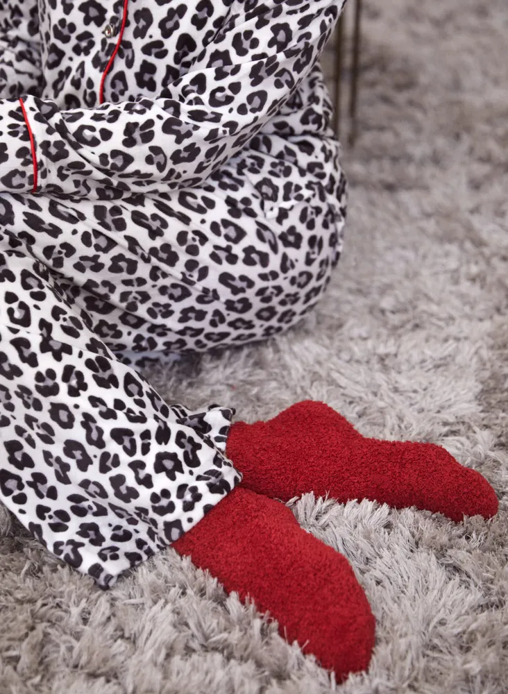 Pyjama Set & Socks
