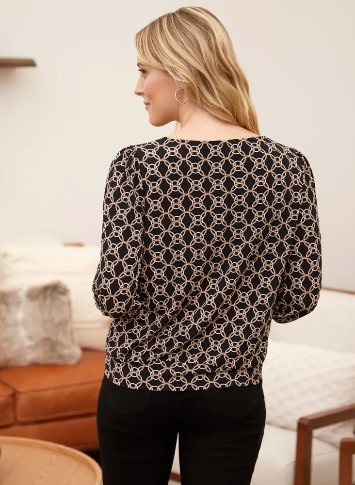 Keyhole Detail Geometric Print Blouse