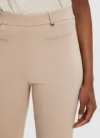 Pull-On Capris