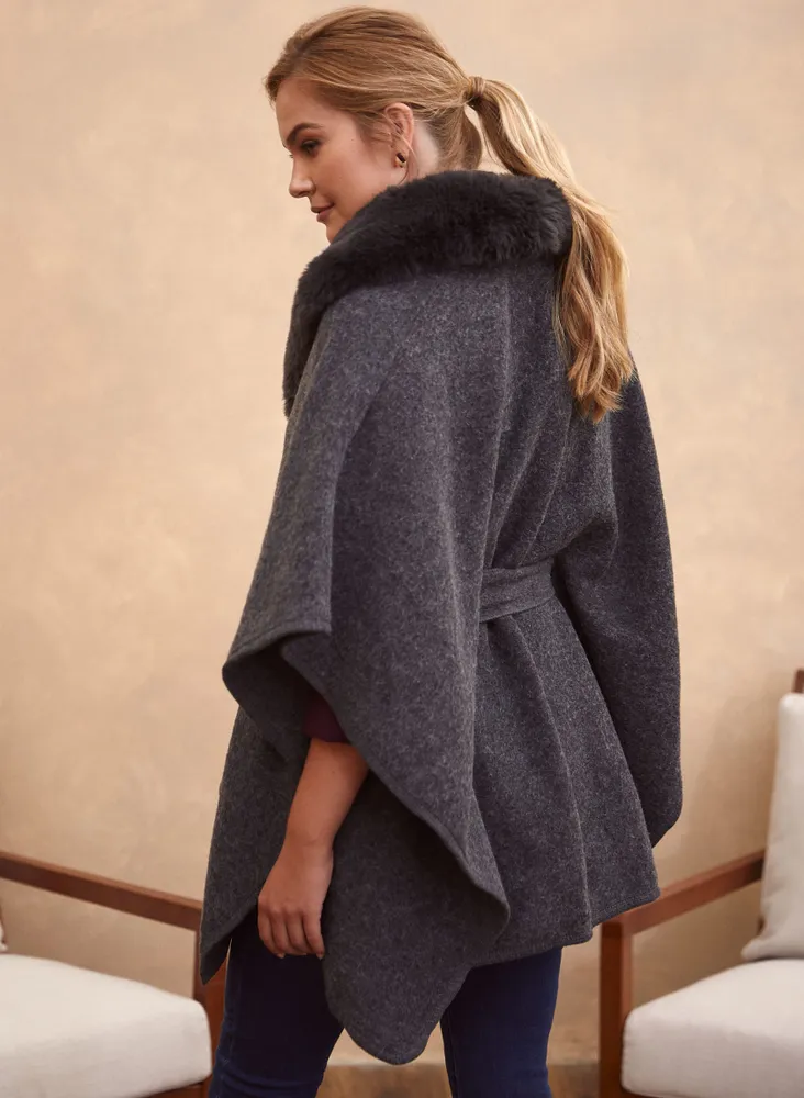 Faux Fur Collar Belted Poncho
