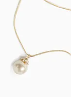 Pearl Pendant Necklace