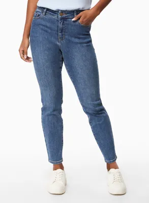 Essential High Rise Slim Leg Jeans