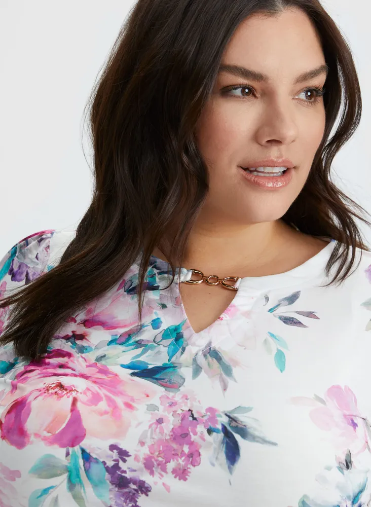 Floral Keyhole Detail Top