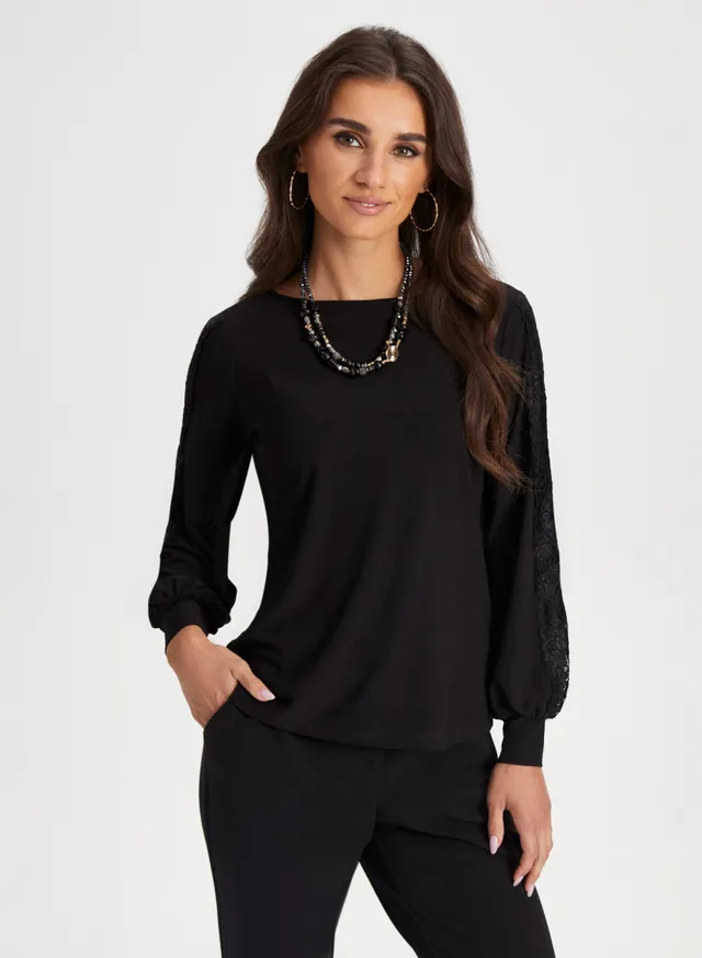 Seamless Halterneck Top with Lacing