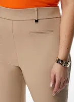 Pull-On Capris