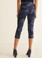 Floral Pull-On Capri Pants