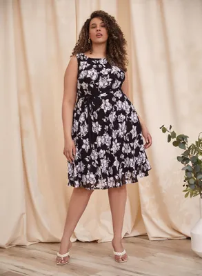 Floral Print Belted Day Dress