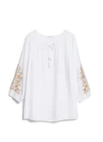 Floral Embroidery Blouse