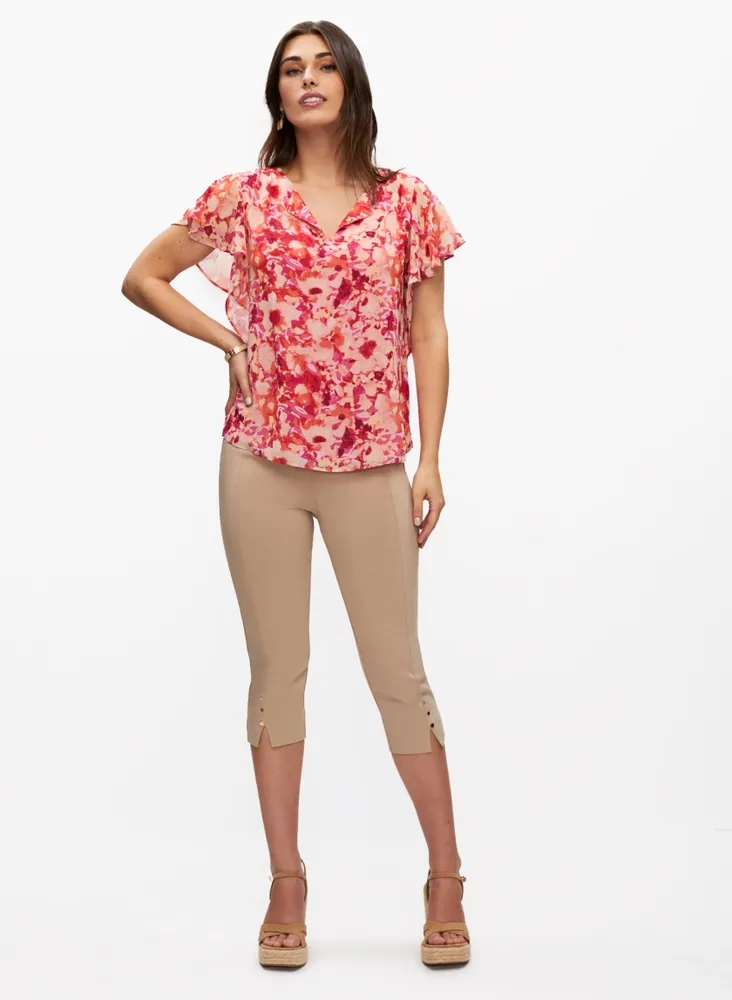 Pull-On Side Slit Capris