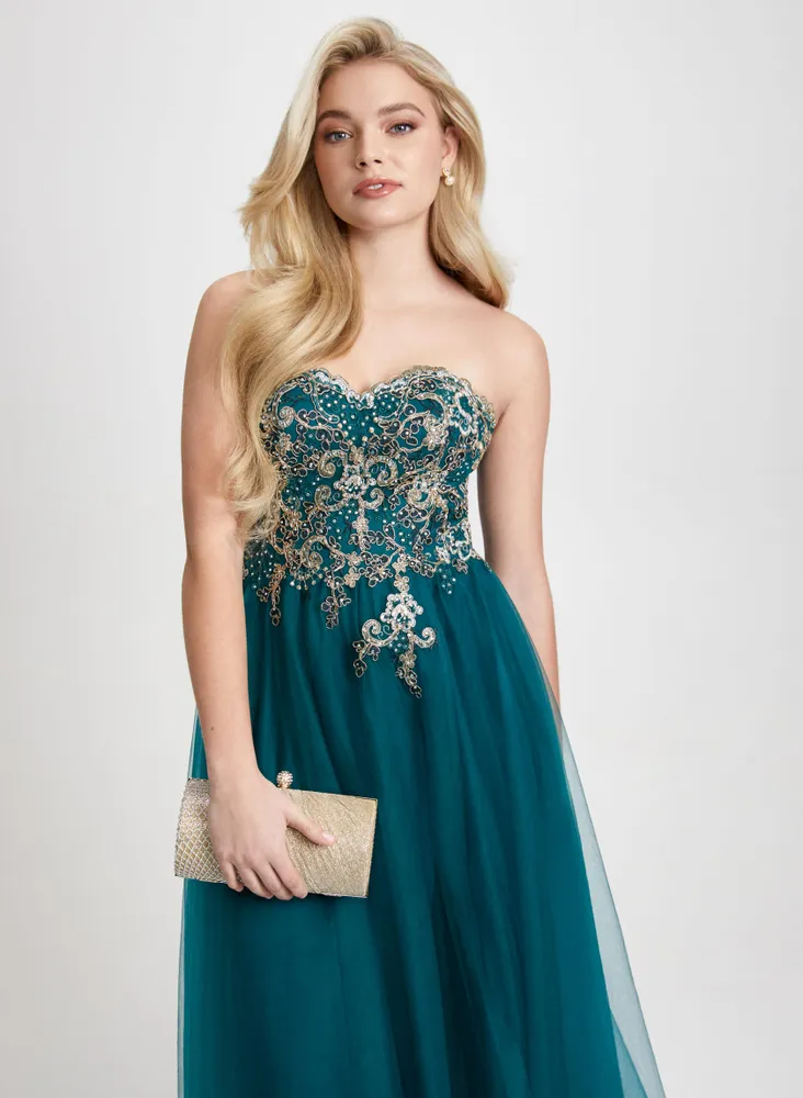 laura canada prom dresses