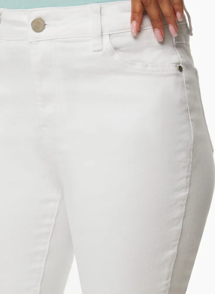 Lace-Up Detail Capri Pants