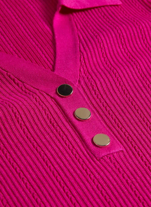 Pink Collar Sweater Medium -  Canada