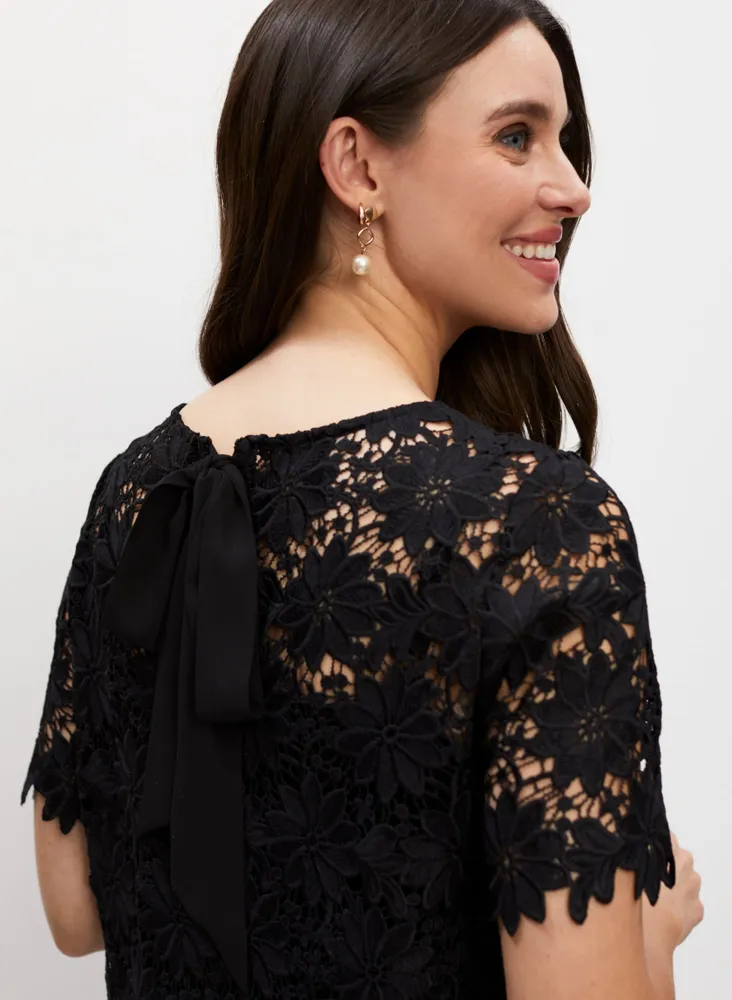 Bow Detail Lace Dress